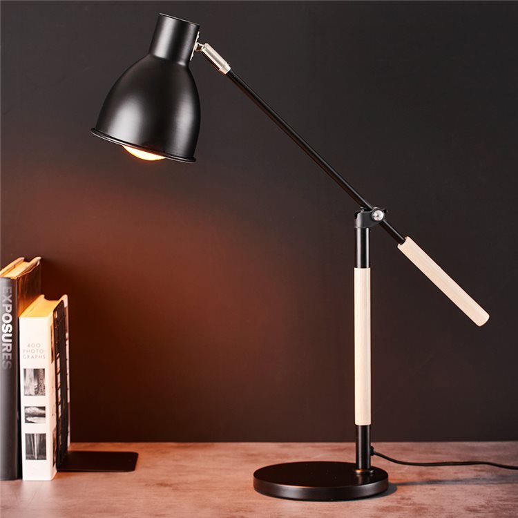 Metal and Wood Desk Lamp Black