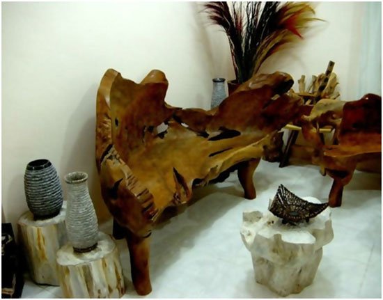 11 Creative Garden Furniture Creations Built from Logs and Stumps